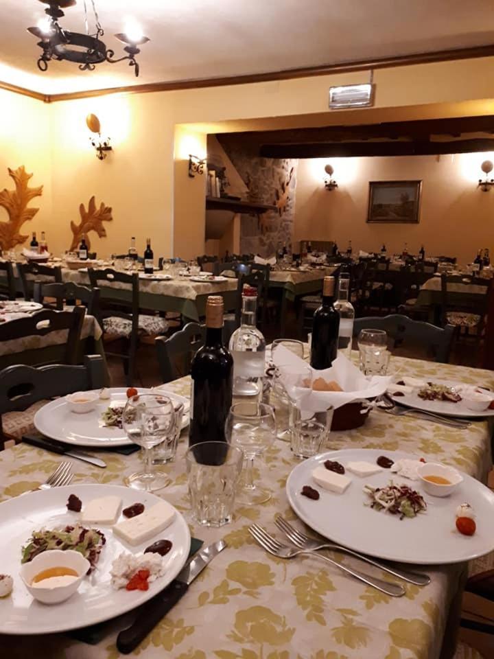 Agriturismo Fonte Magria 아바디아산살바토레 외부 사진
